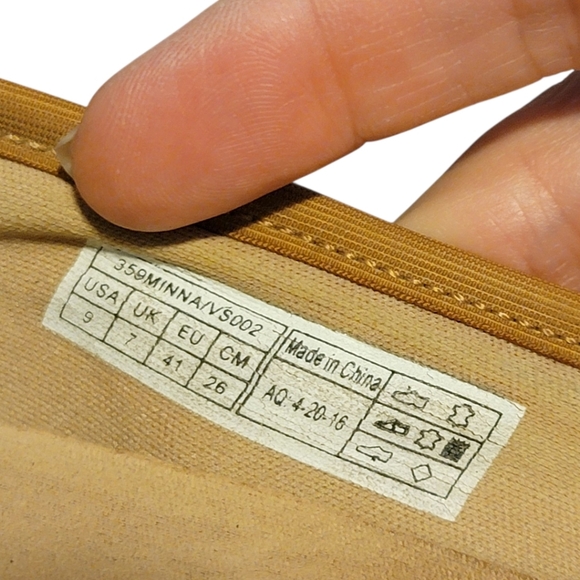 Vionic Tan Flats - Picture 4 of 11